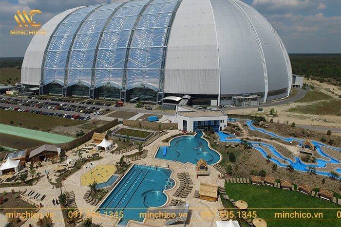 Bể bơi Titanic Mardan Palace Hotel Antalya, Thổ Nhĩ Kỳ Bể bơi Titanic Mardan Palace Hotel Antalya, Thổ Nhĩ Kỳ