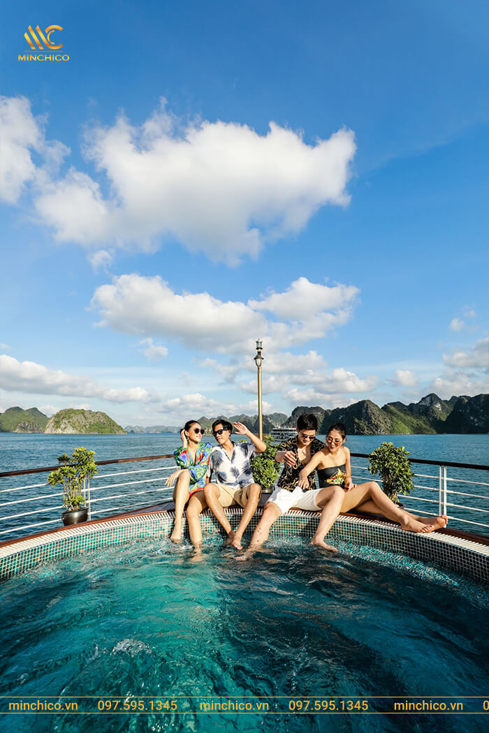 Hình ảnh dự án thi công bồn sục trên các tàu du thuyền Azalea Hình ảnh dự án thi công bồn sục trên các tàu du thuyền Azalea