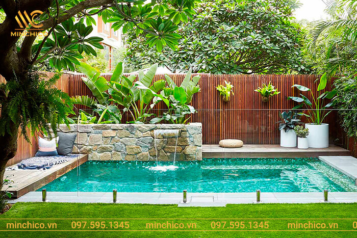 Thêm thiên nhiên cho hồ bơi tại nhà