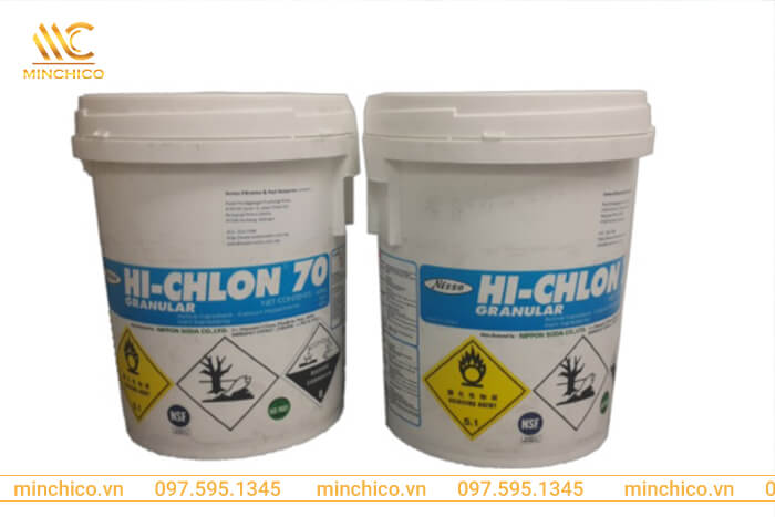 Sử dụng bột chlorine 70 xử lỹ nồng độ clo trong nước hồ bơi Sử dụng bột chlorine 70 xử lỹ nồng độ clo trong nước hồ bơi