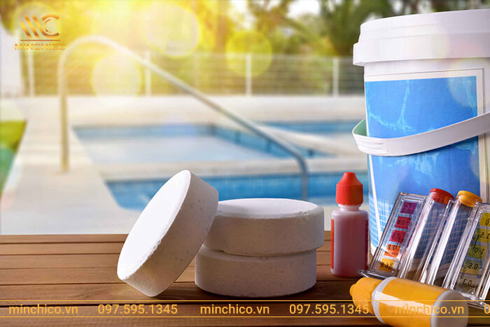 Tiêu chuẩn nồng độ clo trong nước bể bơi là bao nhiêu? Tiêu chuẩn nồng độ clo trong nước bể bơi là bao nhiêu?