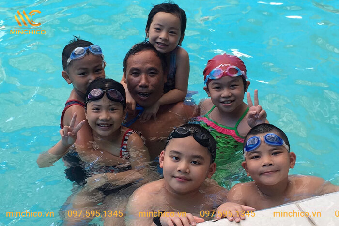 Trung tâm gia sư bơi lội T-Swimming