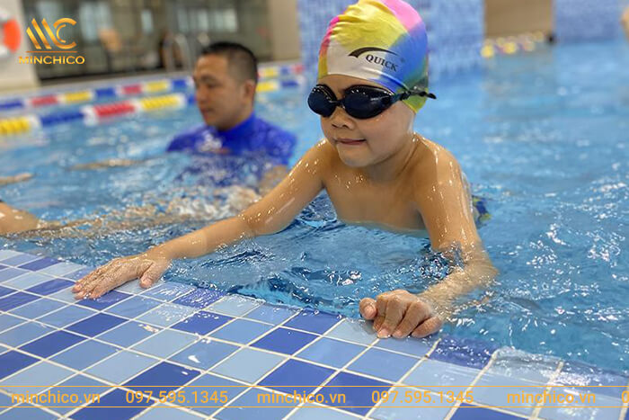 Trung tâm dạy bơi kèm riêng The Legend Pool