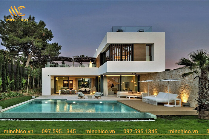 Mẫu hồ bơi vô cực ngoài trời đẹp, phù hợp với biệt thự hiện đại chữ L