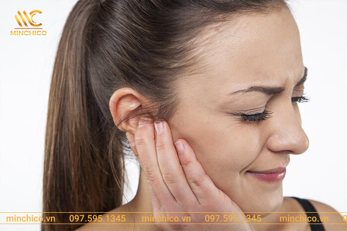 Vậy nước vào tai có sao không? Vậy nước vào tai có sao không?